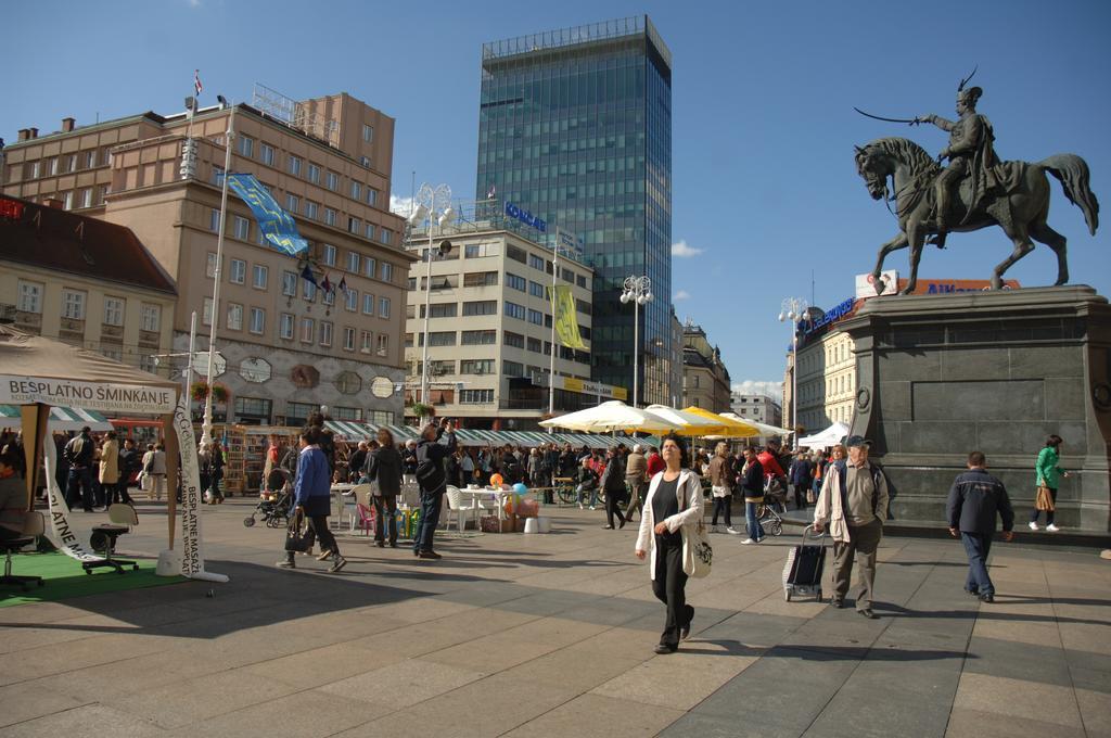 Appartamento Apartman Karolina Zagabria Esterno foto